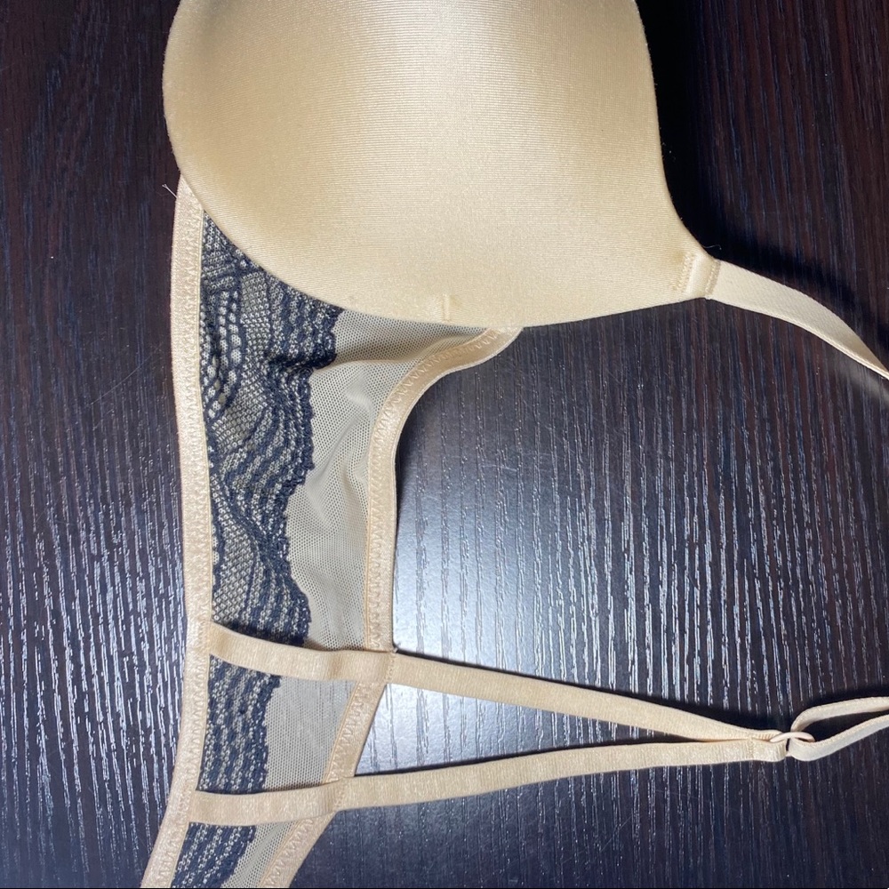 Push-up nude bra with black lace detail